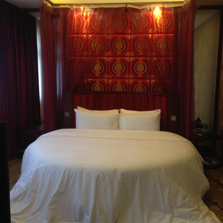 Shidu Purple Yuet Hotel Tsjoengking Kamer foto