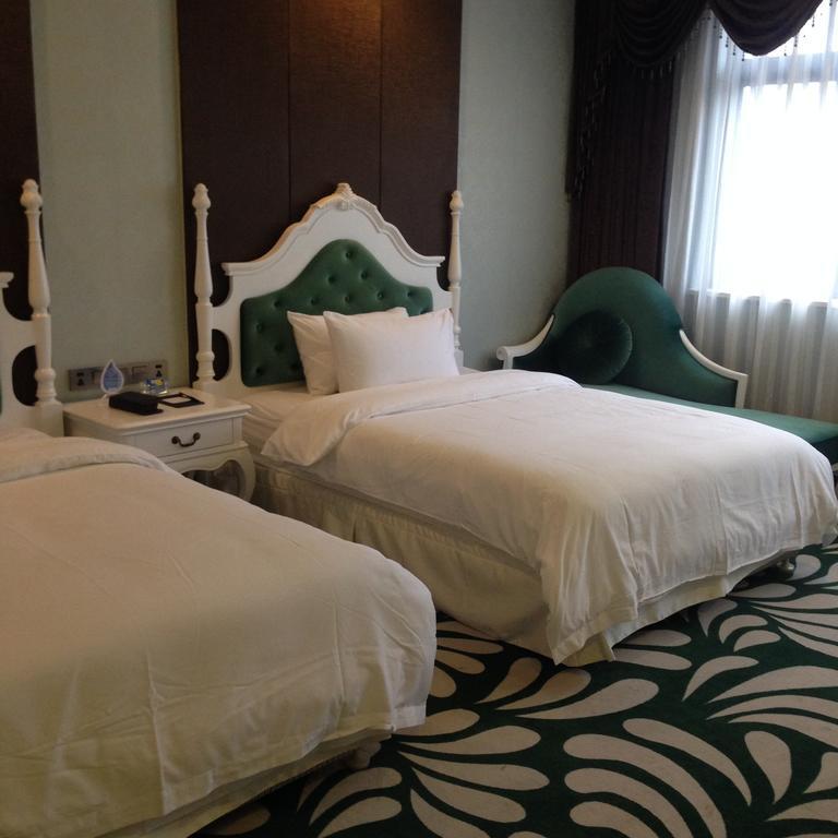 Shidu Purple Yuet Hotel Tsjoengking Buitenkant foto